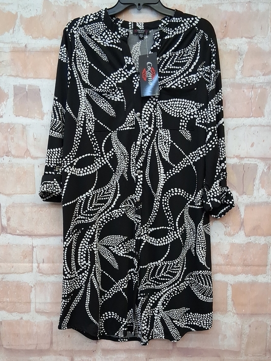 Cocomo Dresses & Skirts - NWT Cocomo Black Button Down Dress with White Dot Leaf Motif